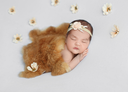 Ньюборн позировка